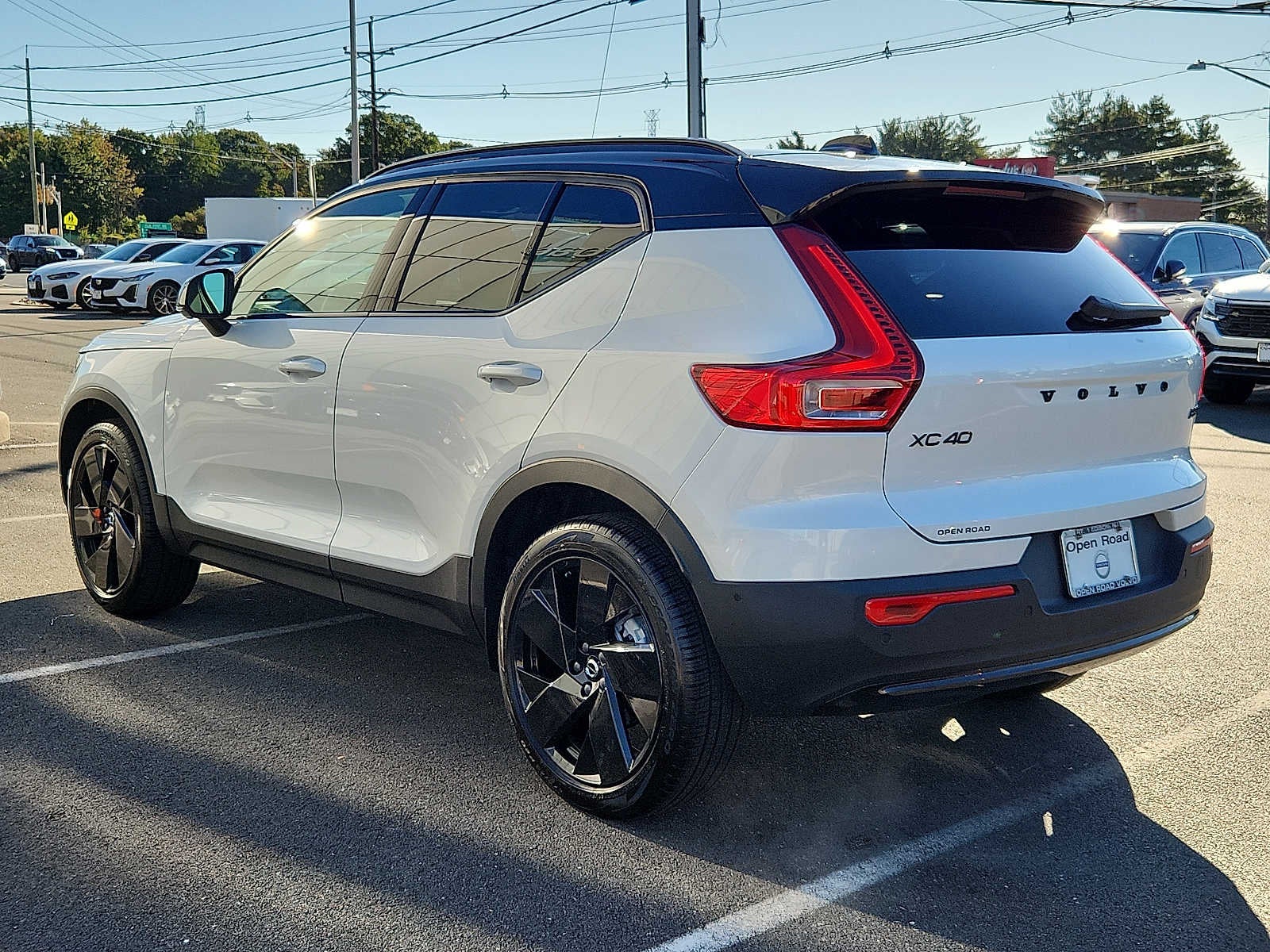 2026 Volvo XC40 Ultra Black Edition