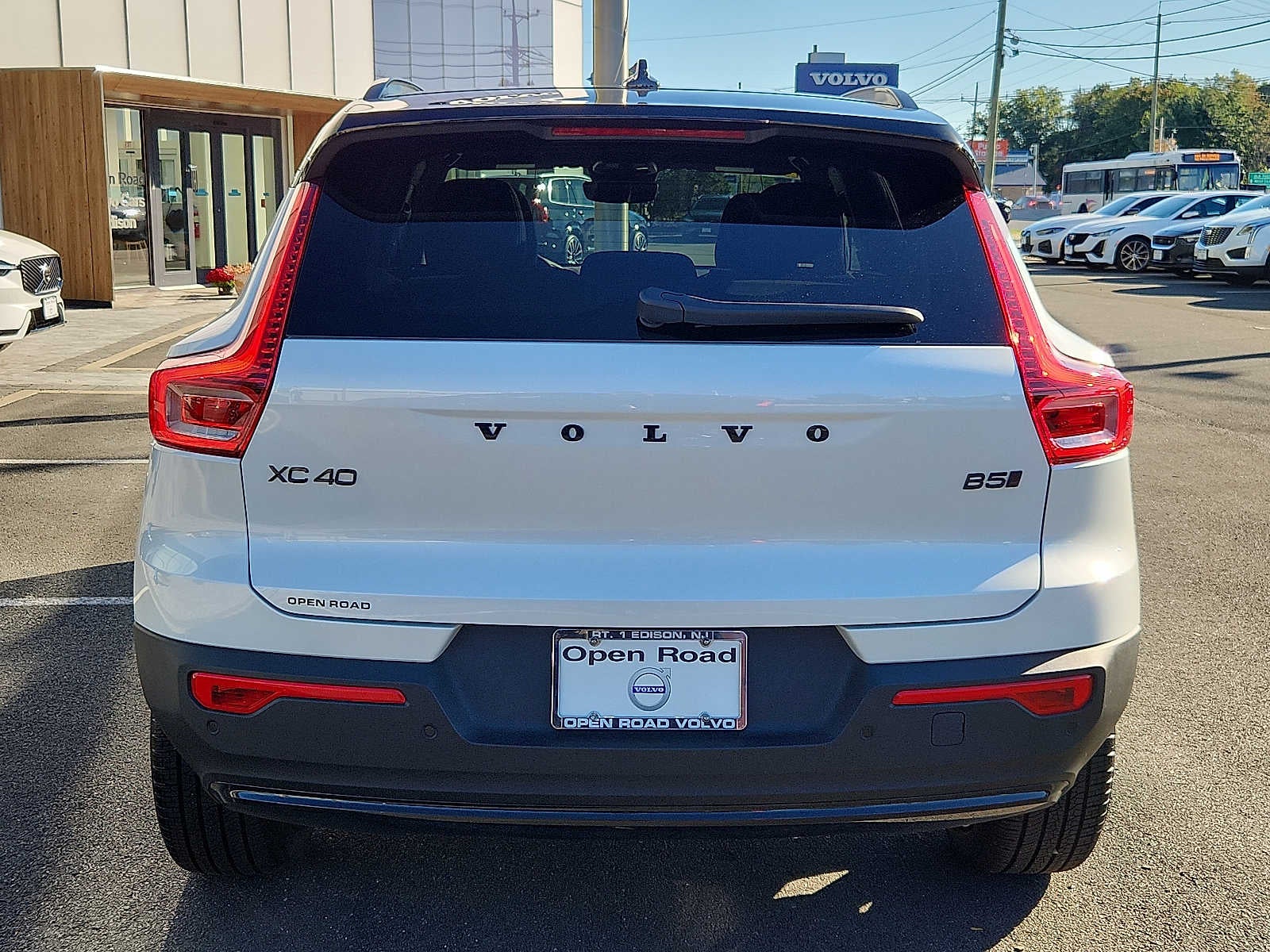 2026 Volvo XC40 Ultra Black Edition
