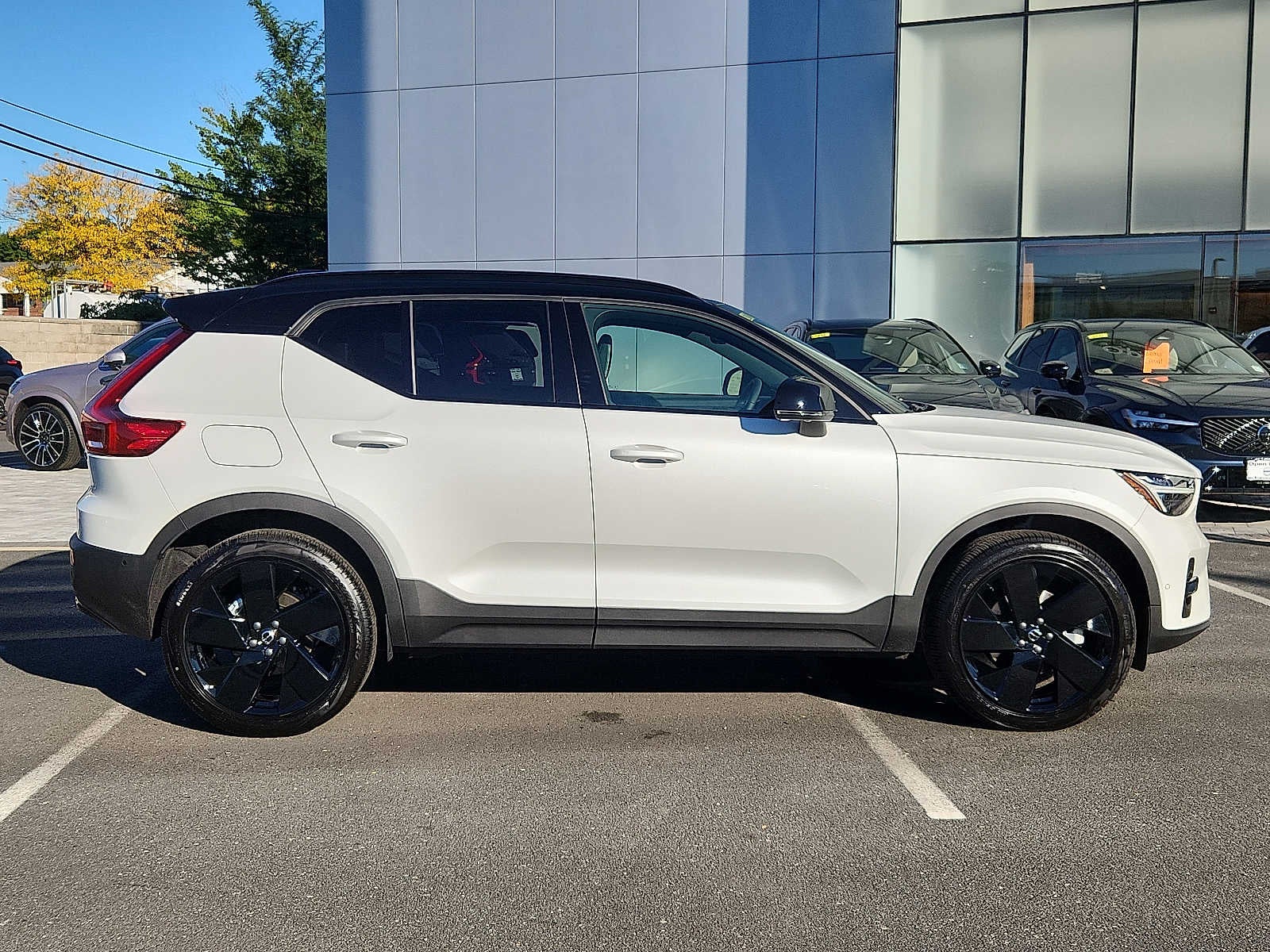 2026 Volvo XC40 Ultra Black Edition