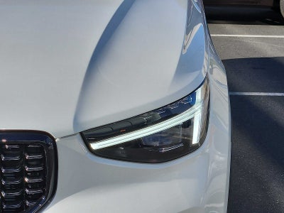 2026 Volvo XC40 Ultra Black Edition