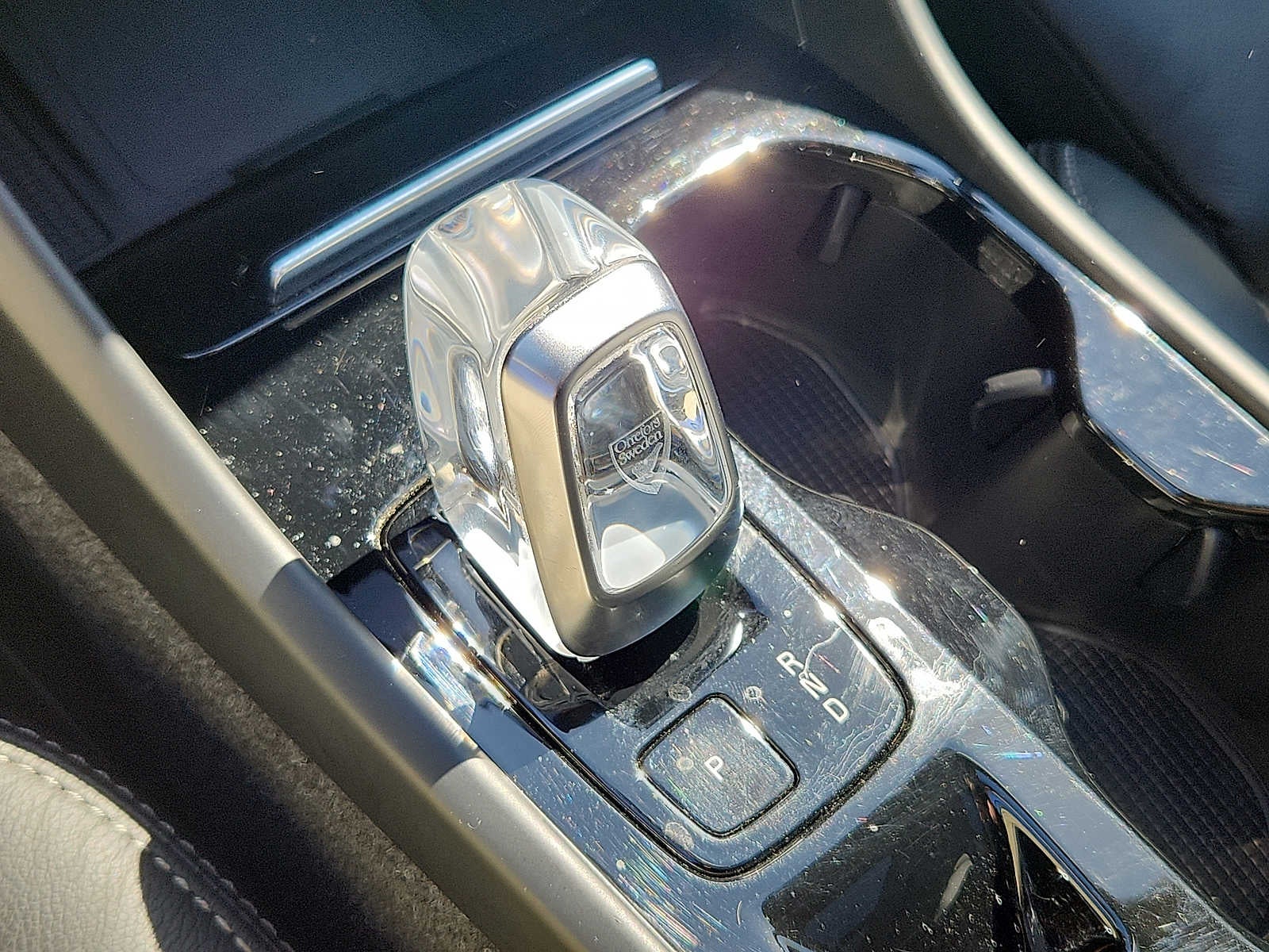 2023 Volvo XC40 Plus Dark Theme