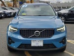 2023 Volvo XC40 Plus Dark Theme