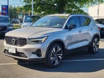 2023 Volvo XC40 Plus Dark Theme