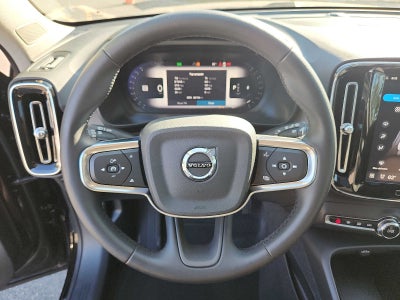 2023 Volvo XC40 Plus Dark Theme