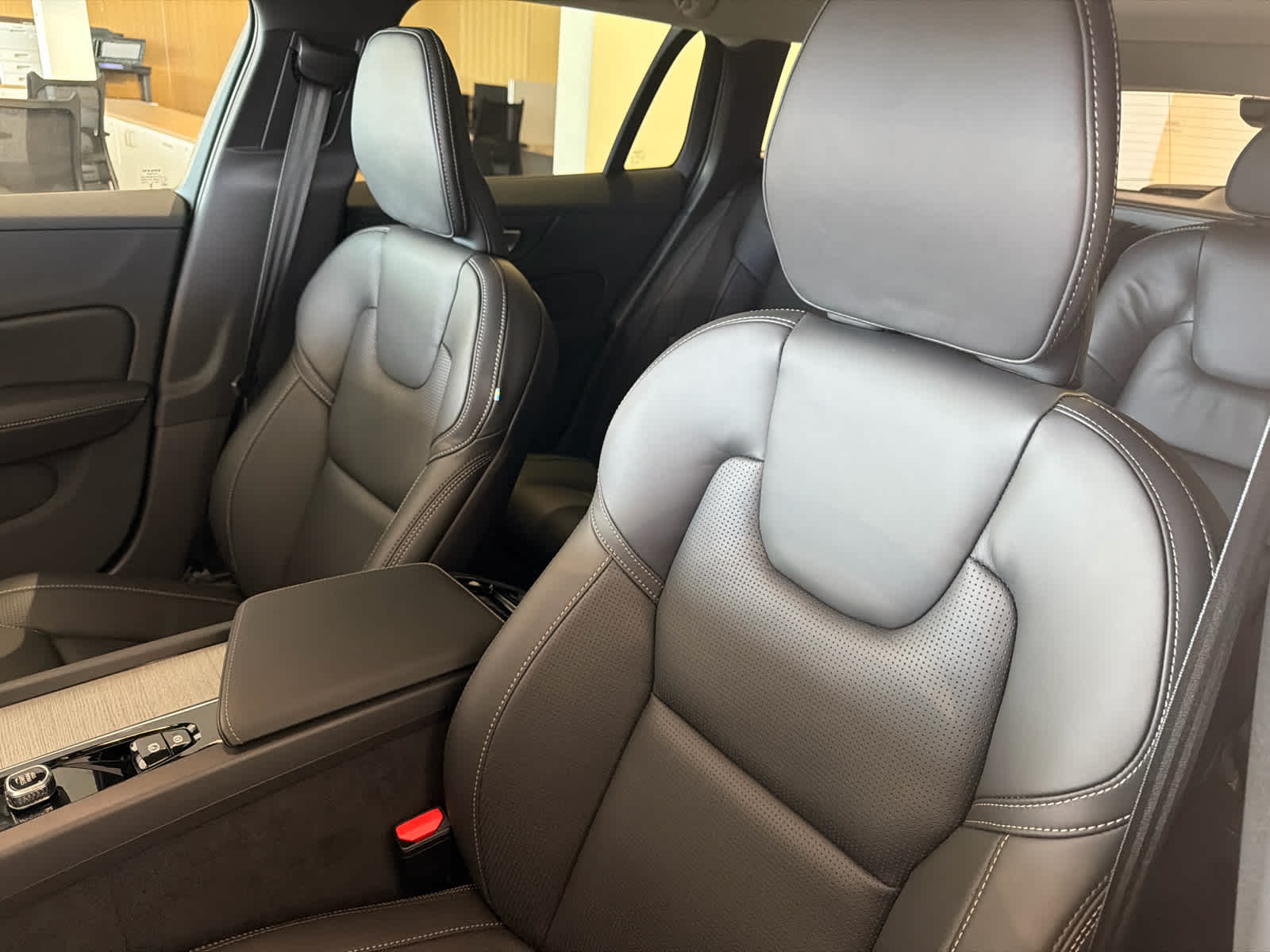 2026 Volvo V60 Cross Country Ultra