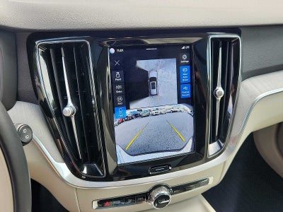 2024 Volvo V60 Cross Country Plus