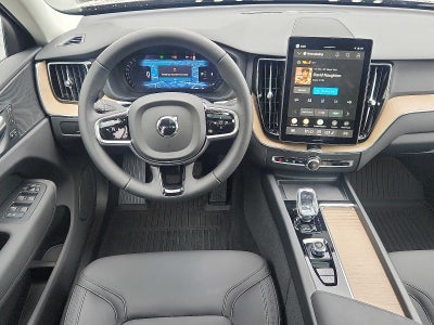 2026 Volvo XC60 Plus