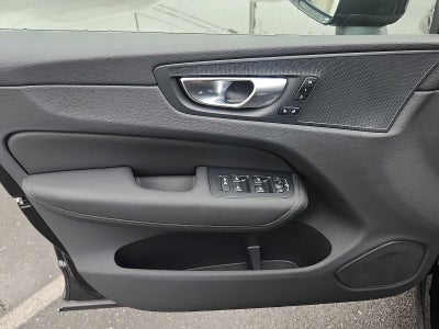 2026 Volvo XC60 Plus