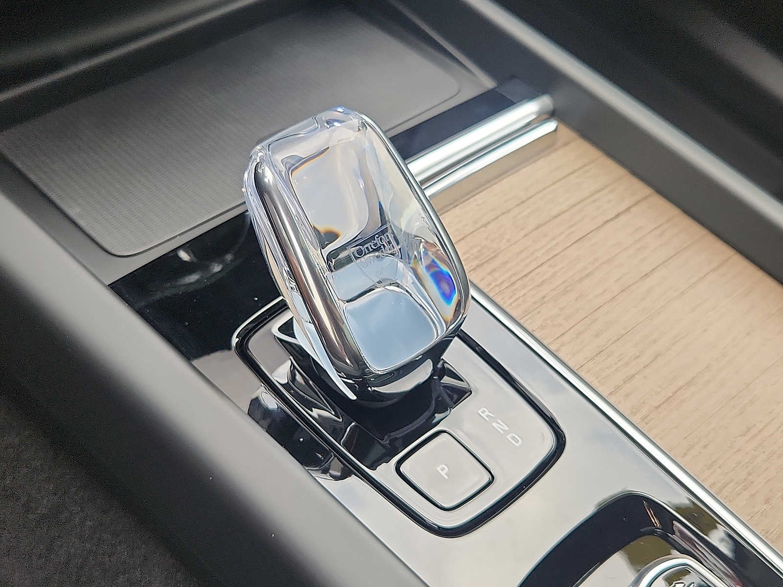 2026 Volvo XC60 Plus
