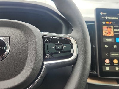 2026 Volvo XC60 Plus