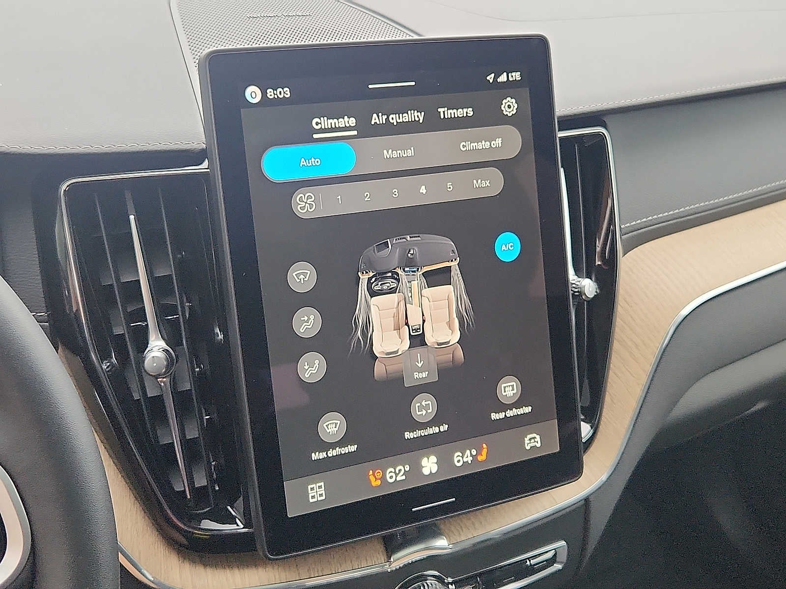 2026 Volvo XC60 Ultra
