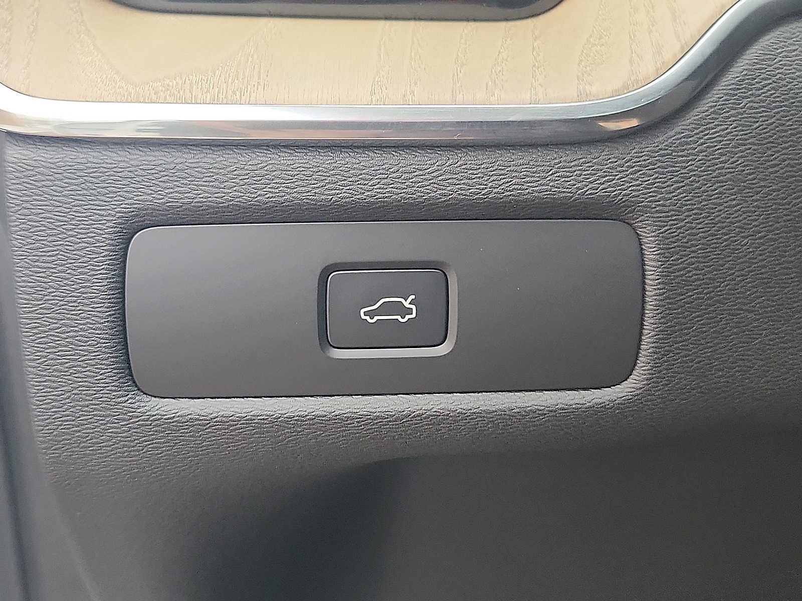2026 Volvo XC60 Ultra