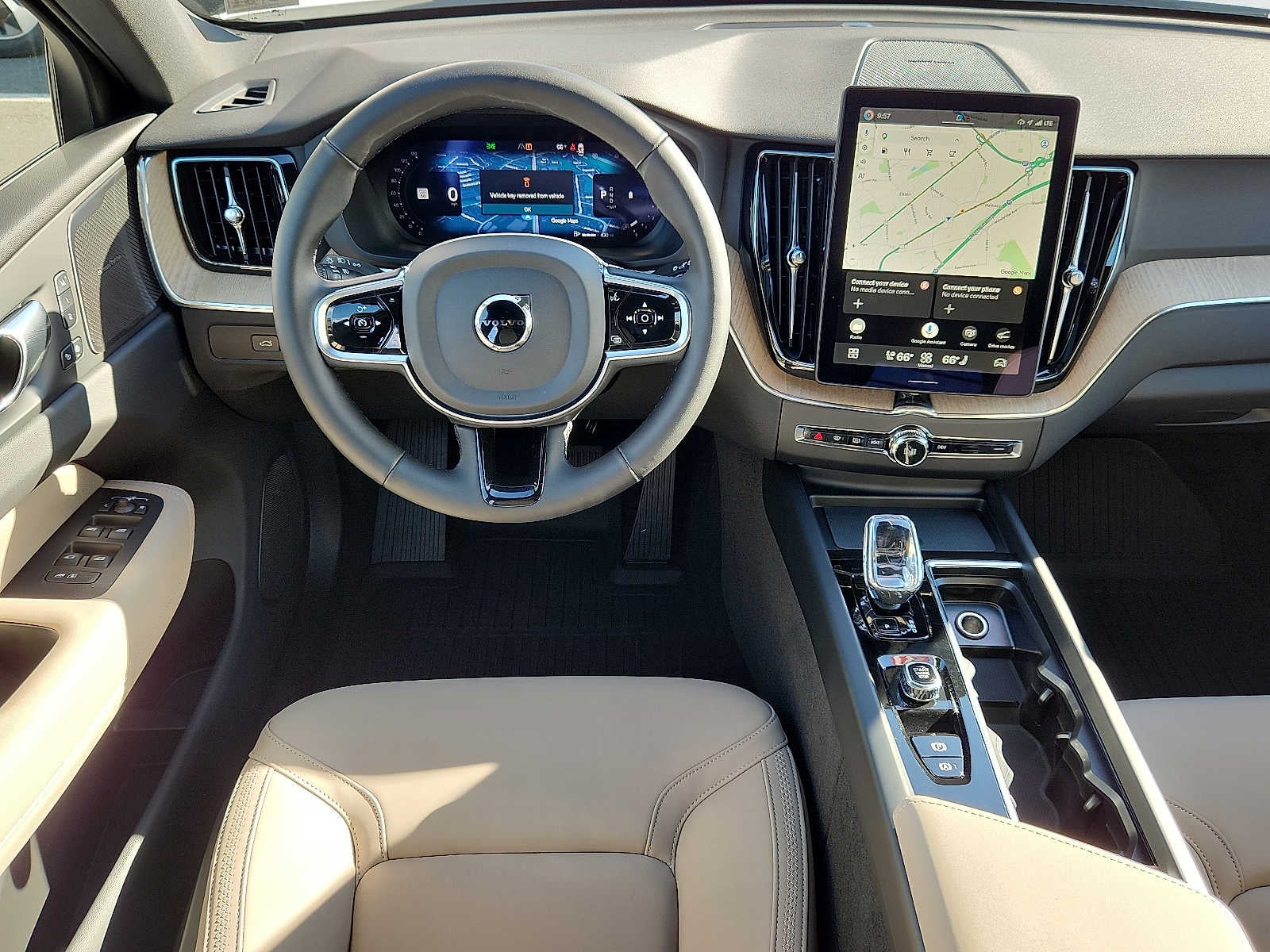 2027 Volvo XC60 Plus