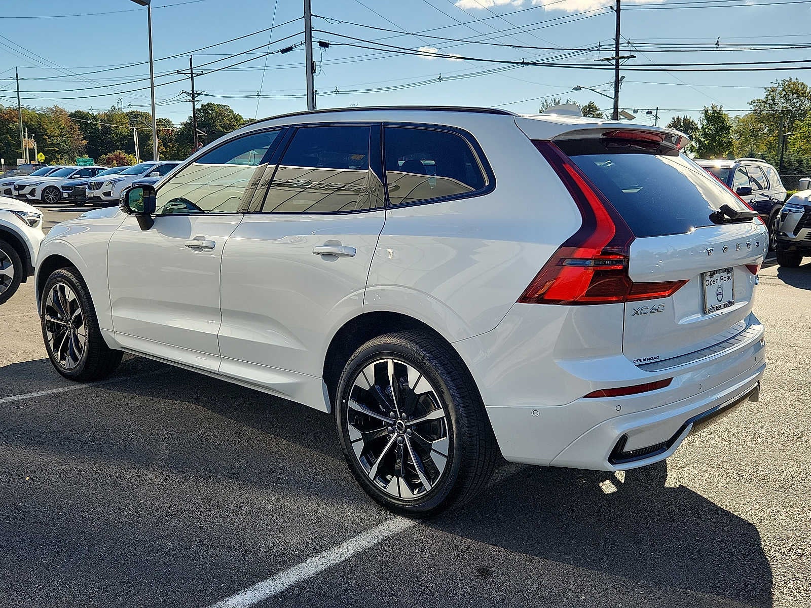 2027 Volvo XC60 Plus