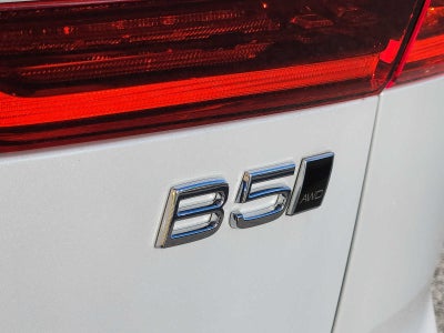 2027 Volvo XC60 Plus