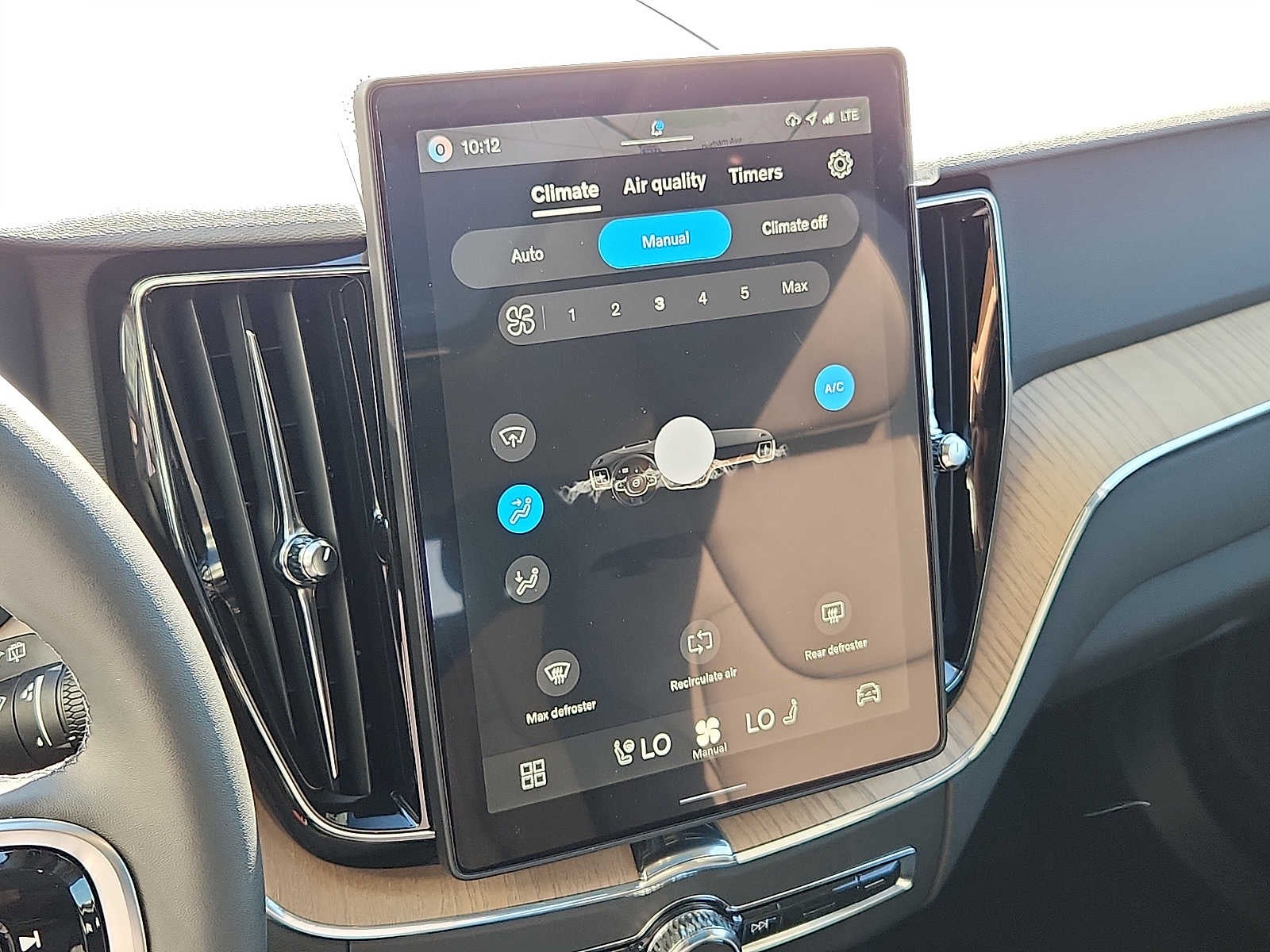 2027 Volvo XC60 Plus