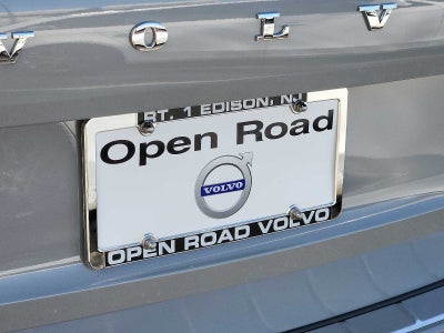 2027 Volvo XC60 Plus