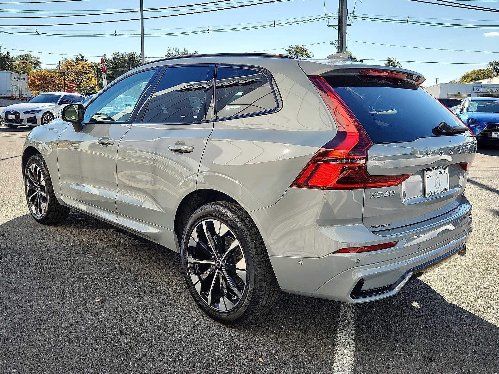 2027 Volvo XC60 Plus