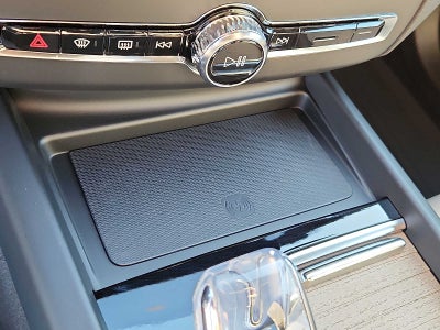 2027 Volvo XC60 Plus