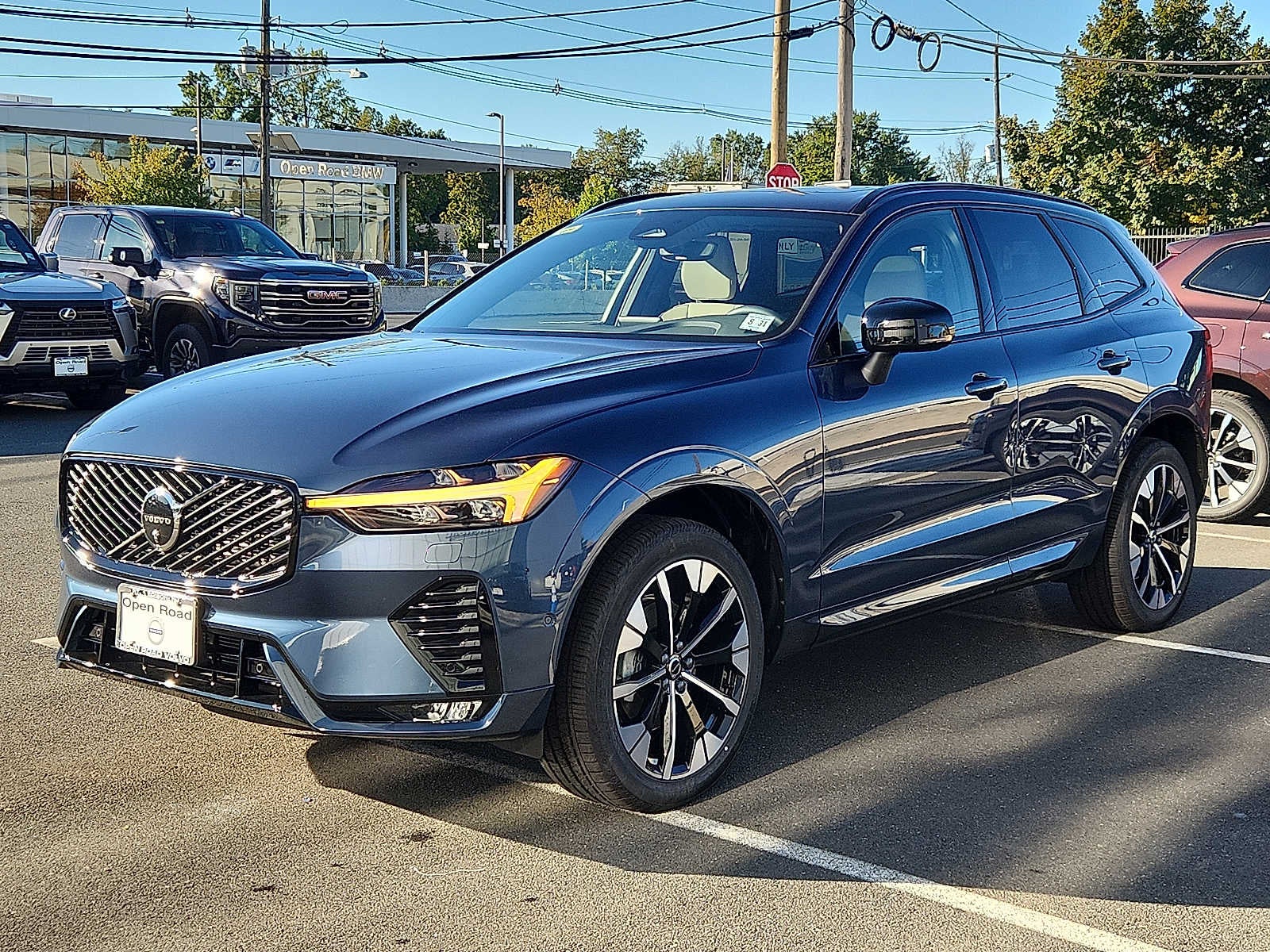 2027 Volvo XC60 Plus