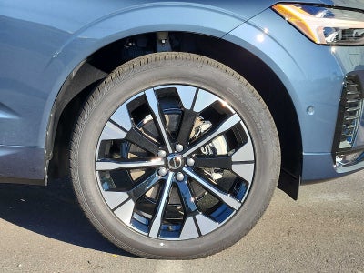 2027 Volvo XC60 Plus