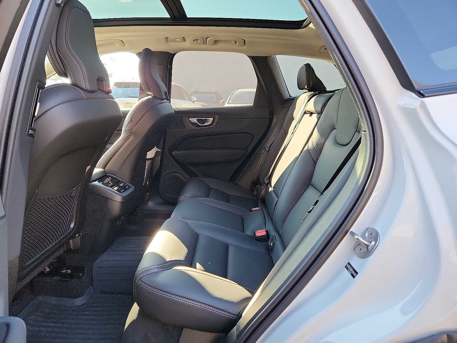 2027 Volvo XC60 Ultra