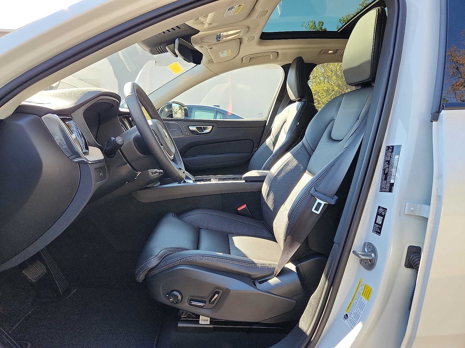 2027 Volvo XC60 Ultra